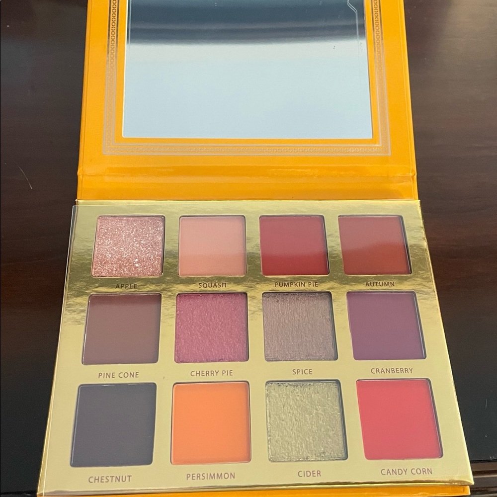 GORGEOUS Falling for You Eyeshadow Palette